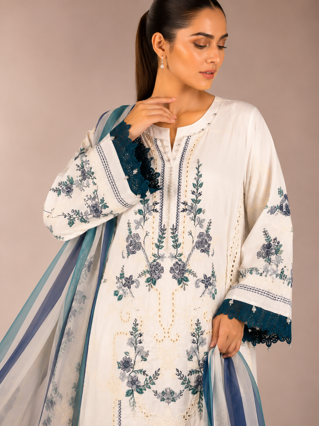 Luxury Embroided-3pc Lawn Suit