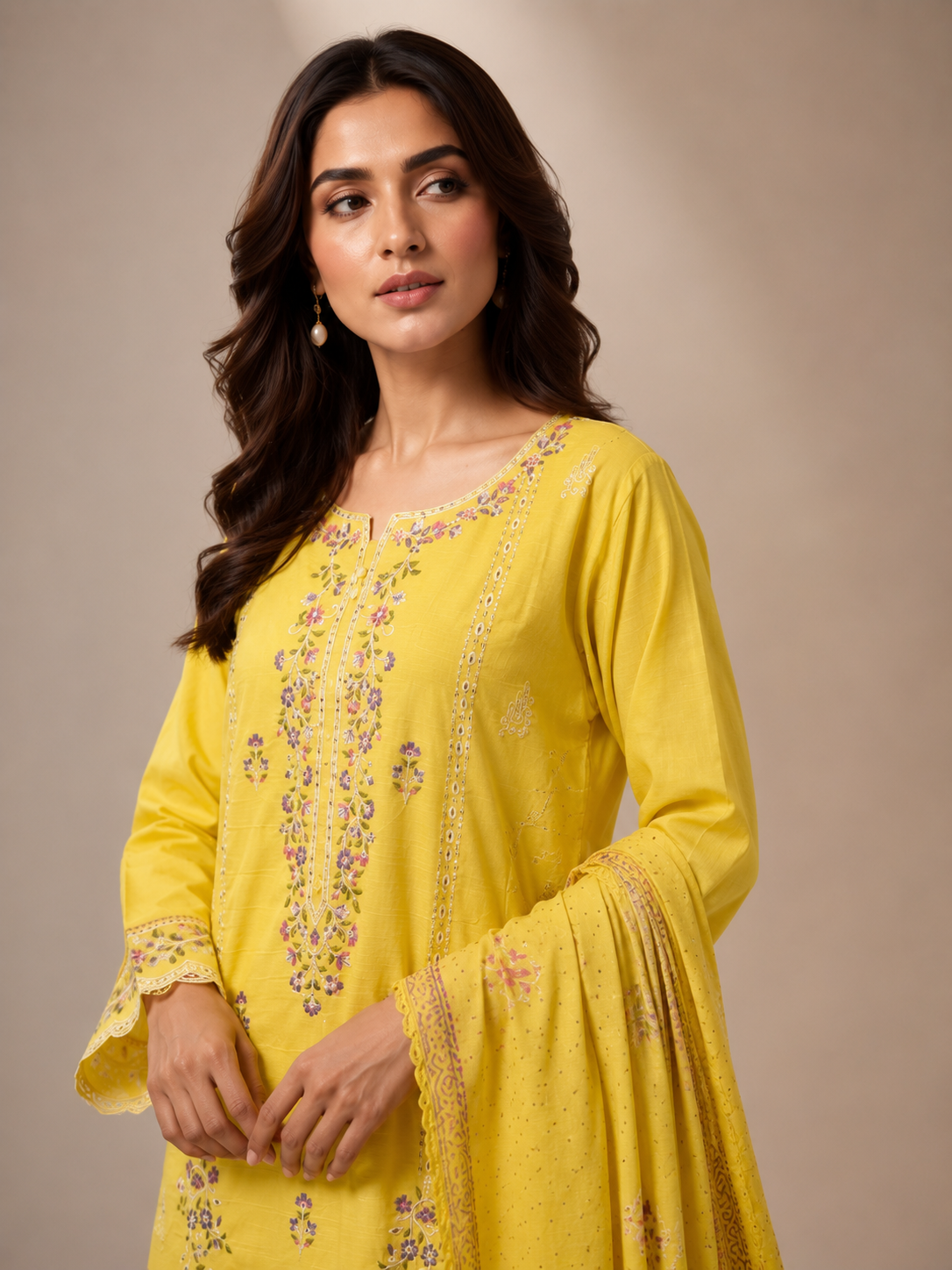 Embroided-3pc Lawn Suit