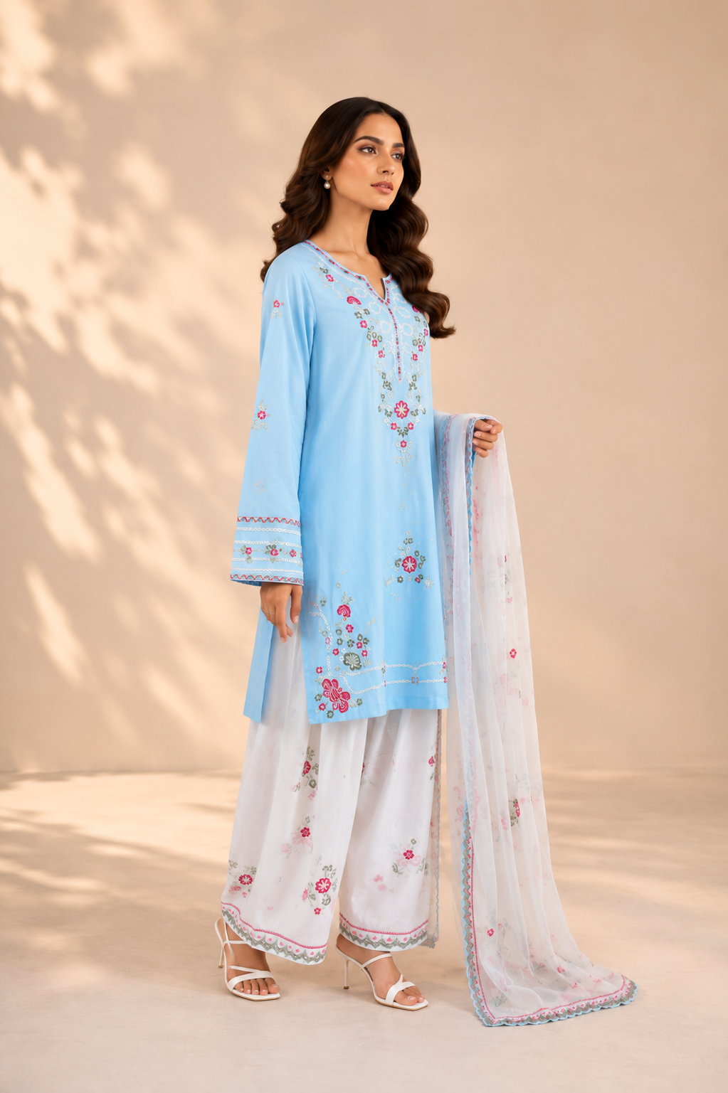 Embroided-3pc Lawn Suit
