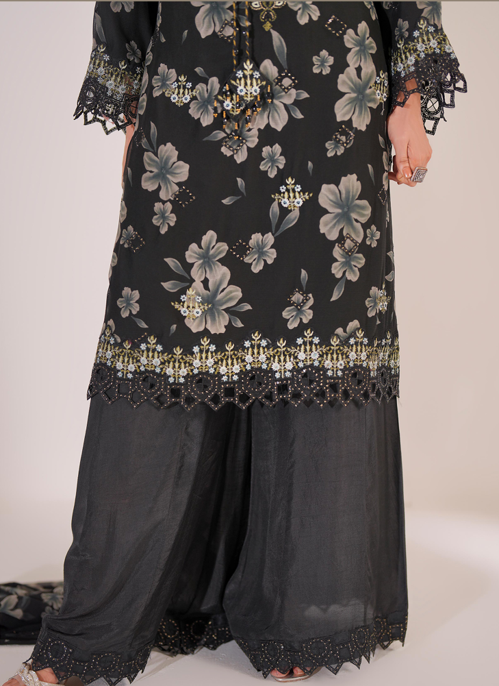 Mahroosh-3pc Lawn Suit