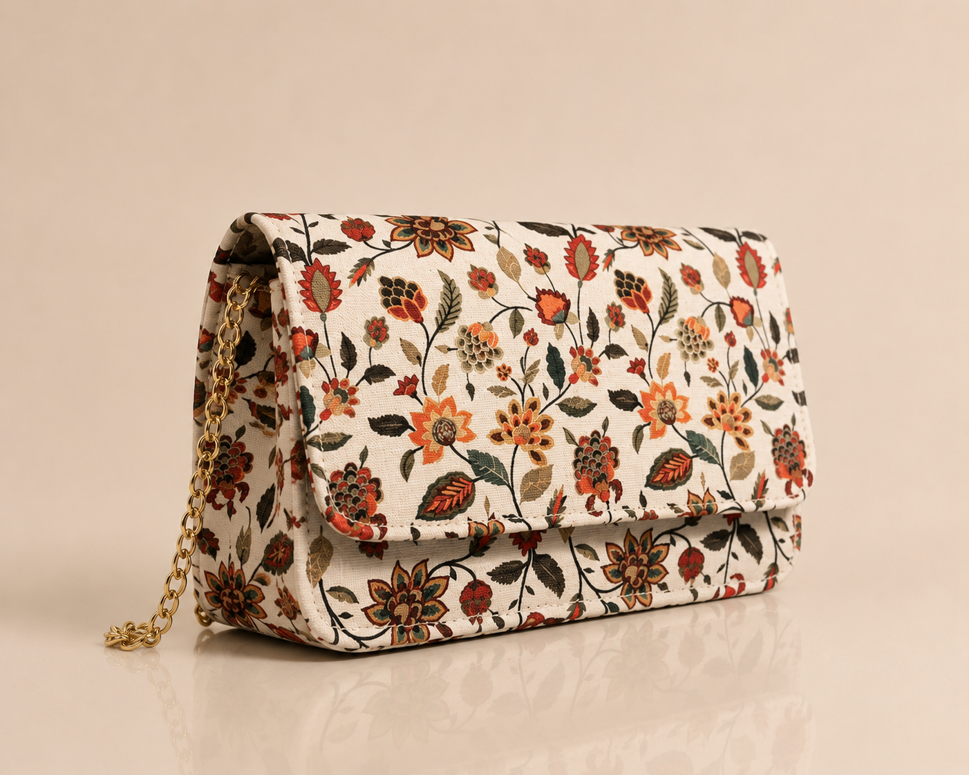 Elegant Structured Leather Handbag